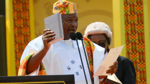 John Dramani en prestation de serment le 7 janvier 2025 comme Président du Ghana (photo RFI)