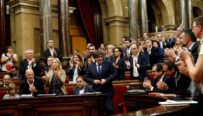 Le parlement catalan vote un référendum sur l'indépendance en 2017