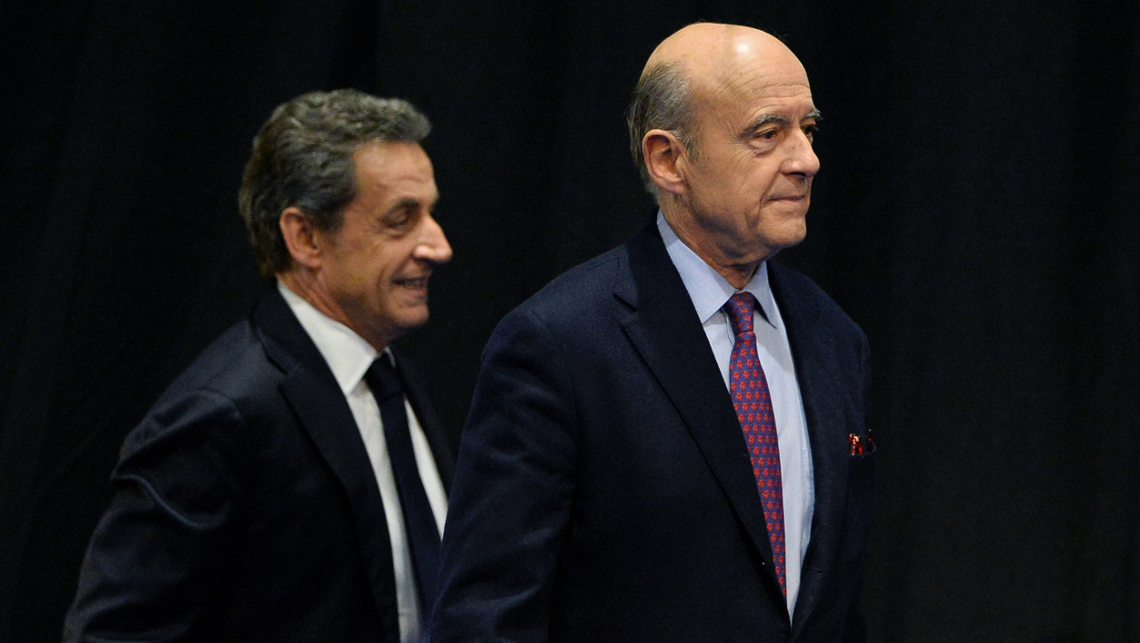 Alain Juppé dit sentir de la panique chez Nicolas Sarkozy
