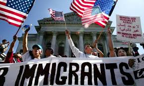 Trump promet d'expulser jusqu'à 3 millions d'immigrés clandestins