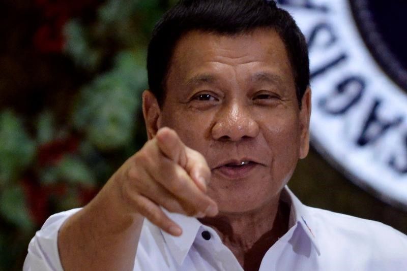 Le président philippin déclare la guerre aux rebelles maoïstes