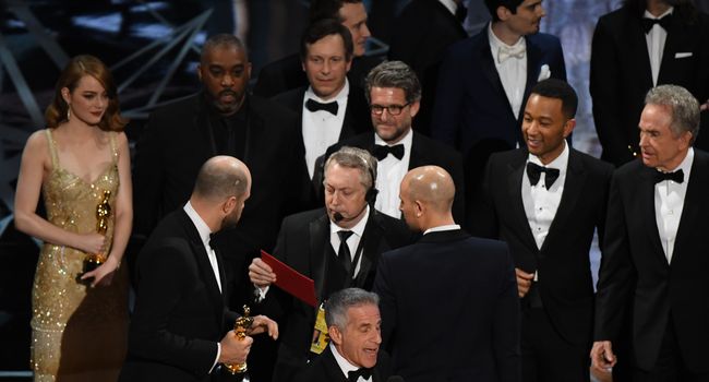 Confusion aux Oscars : le cabinet d'audit s'excuse