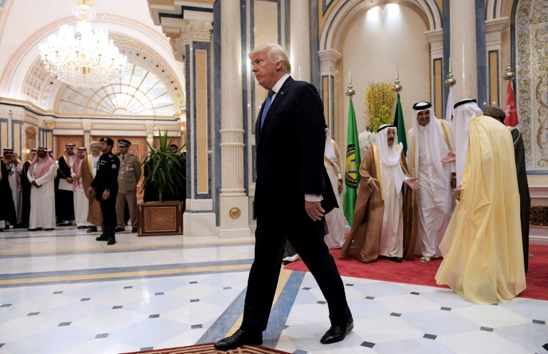 Trump appelle les dirigeants musulmans à lutter contre l'extrémisme