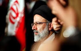 Iran: le candidat conservateur Raissi remet en cause les résultats de la présidentielle