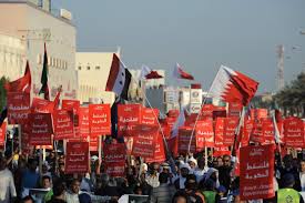 Bahreïn: tirs sur des manifestants, 5 morts, des dizaines de blessés et 286 arrestations