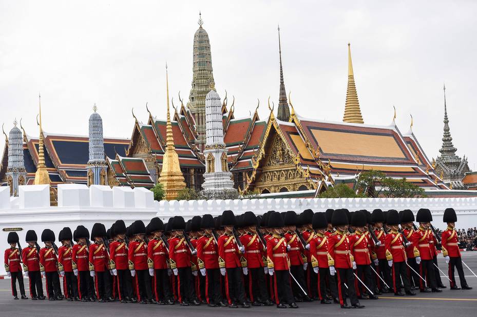 Thaïlande: funérailles royales grandioses orchestrées par la junte