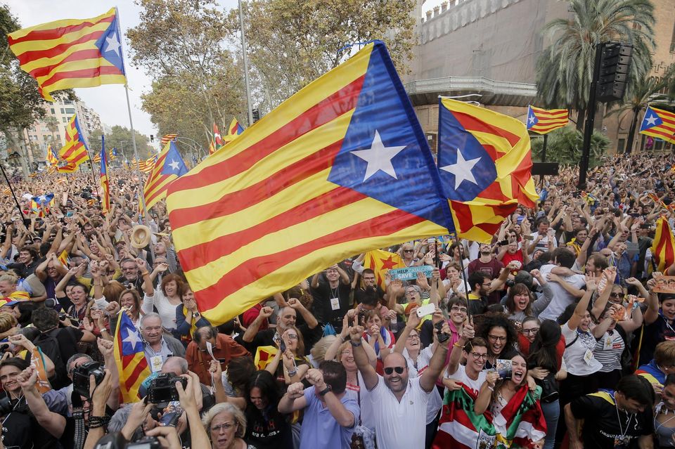 A Barcelone, clameur de joie de dizaines de milliers d'indépendantistes