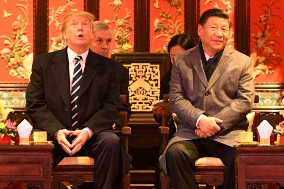 Chine: 9 milliards de dollars d'accords commerciaux signés au 1er jour de la visite de Trump