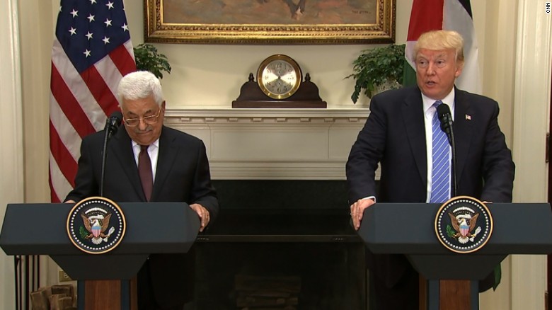 Trump informe Abbas qu'il veut "transférer l'ambassade à Jérusalem" (Autorité palestinienne)