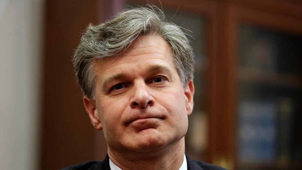 Christopher Wray, nouveau directeur du FBI aux prises avec Trump