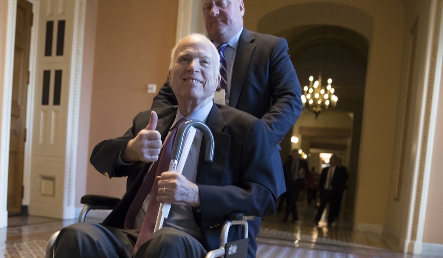 John McCain, l'autre face: chef d’une branche du service secret des « Cinq yeux »