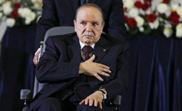 Algérie : le président, Abdelaziz Bouteflika, va démissionner avant le 28 avril, annonce l'agence de presse officielle