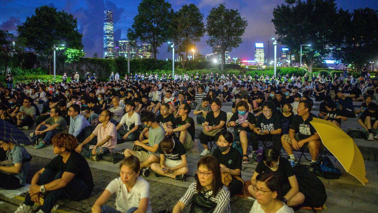 Hong Kong: Pékin appelle l'exécutif à punir les auteurs de violences