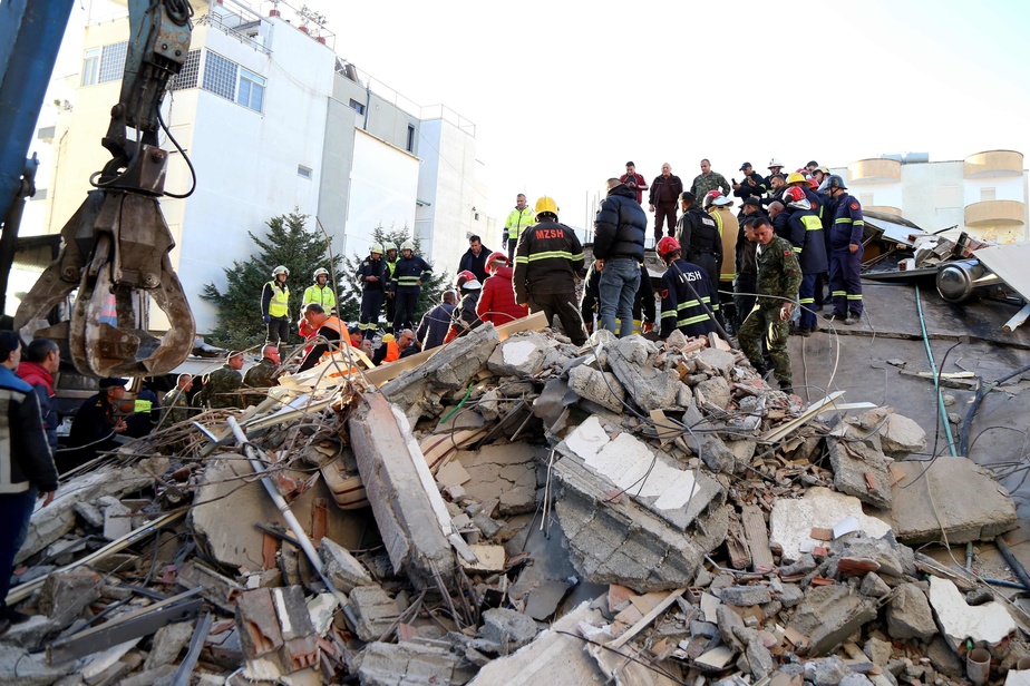 L'Albanie en deuil, plus de 20 morts dans un puissant séisme