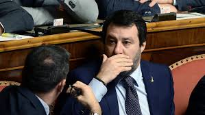 Matteo Salvini: Enquête sur un abus présumé d'avions officiels