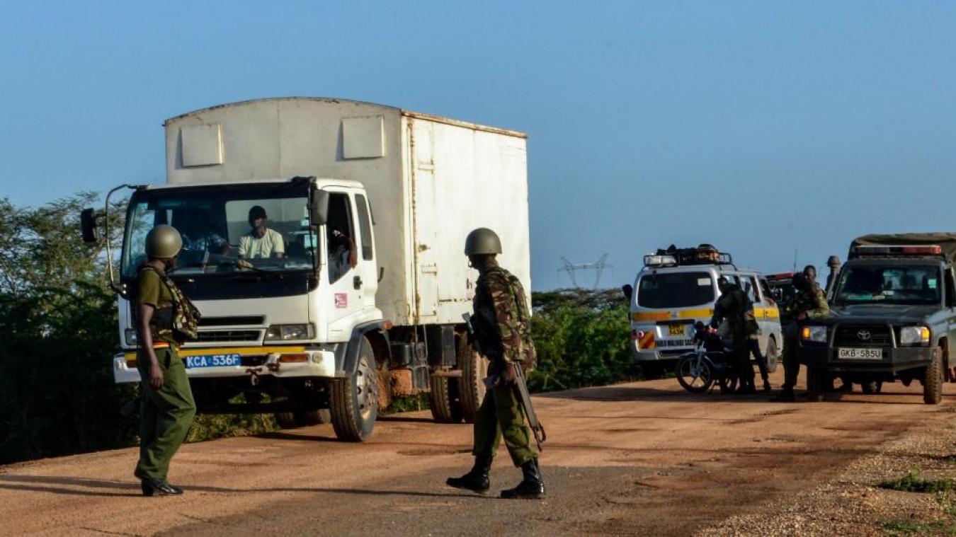 KENYA : trois "terroristes" arrêtés pour avoir tenté de pénétrer dans un camp militaire britannique