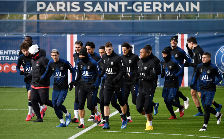 France: le foot et le rugby restent aux vestiaires jusqu'en août