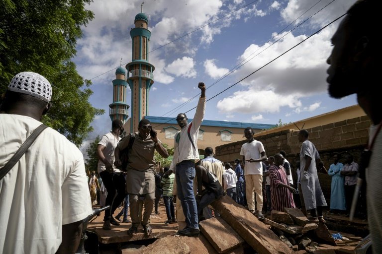 Mali: les leaders de la contestation relâchés