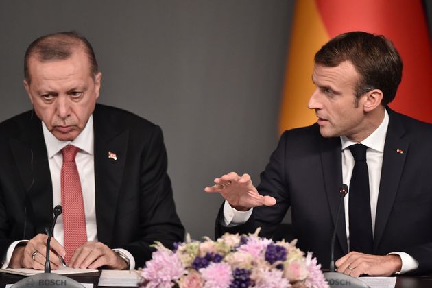 Attaqué par Erdogan, Macron rappelle son ambassadeur à Ankara