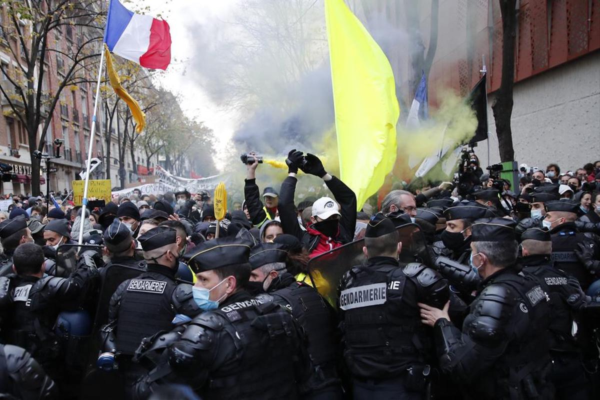 France : la manifestation «pour les droits sociaux et libertés» dérape