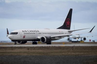 Air Canada: Un Boeing 737 MAX dérouté après un problème de réacteur