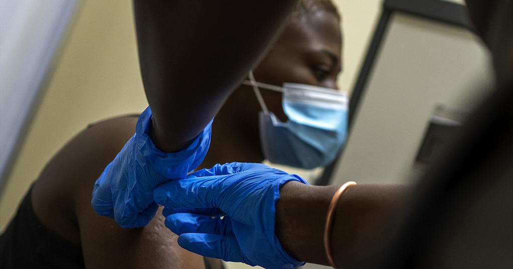 Guinée : la vaccination a commencé avec Spoutnik V