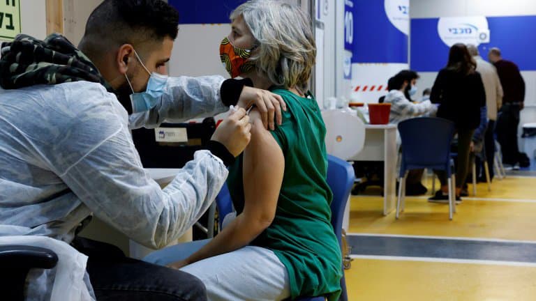 Sous pression de l’ONU, Israël fournira 5000 vaccins aux Palestiniens
