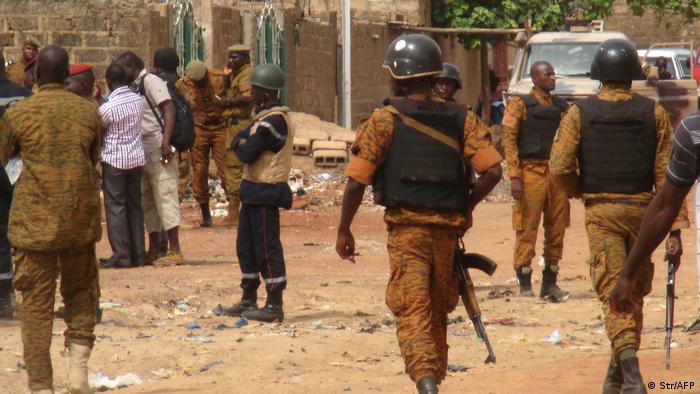 BURKINA : Des milliers de manifestants pour dénoncer « l’inaction » des autorités, après le massacre de Solhan