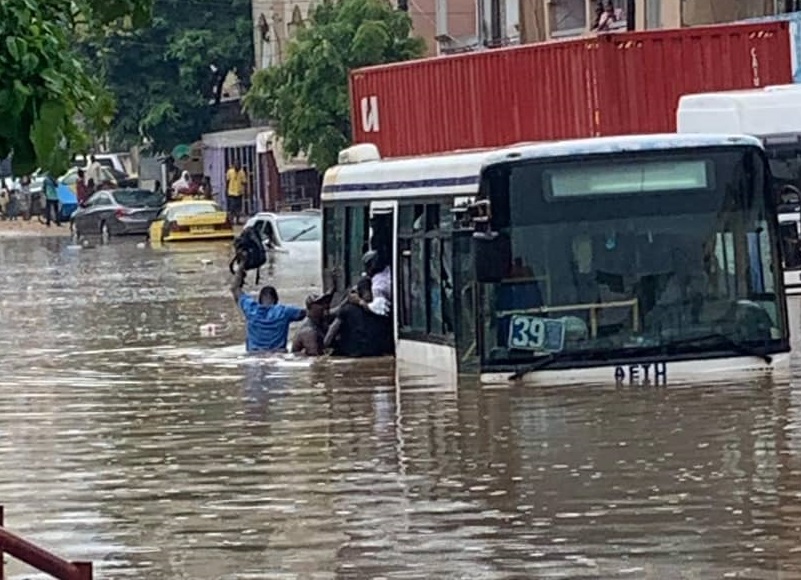 Plus de 511 milliards FCFA investis dans la lutte contre les inondations depuis 2012 (ministre)