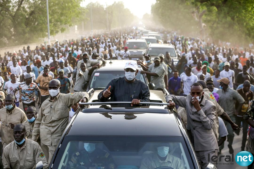 COVID-19 : Macky Sall alerte contre une troisième vague qui risque d’être «un peu difficile»