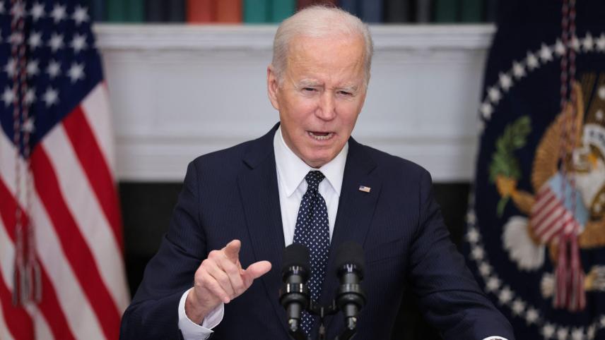 Biden condamne « le début d’une invasion russe de l’Ukraine »