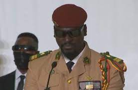 Le lieutenant-colonel Doumbouya, chef de la junte guinéenne