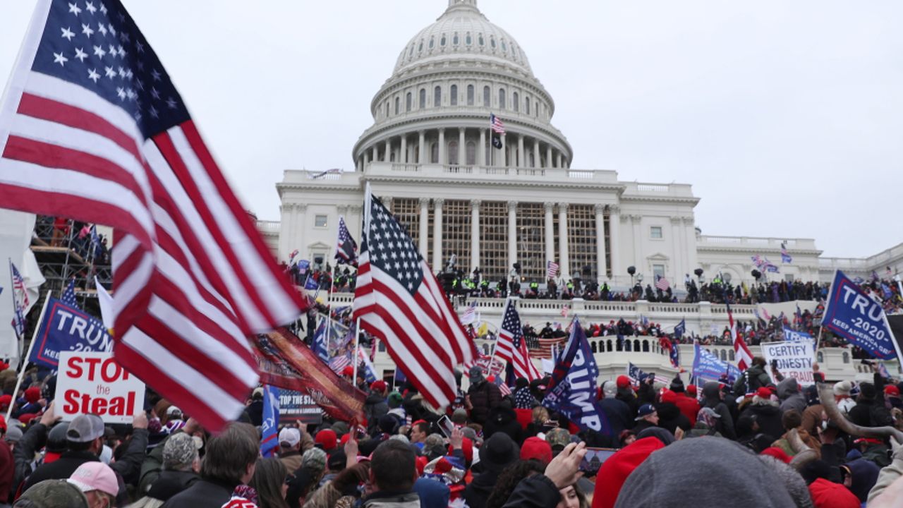 6 janvier 2021 Les États-Unis se replongent dans le chaos de l’assaut du Capitole