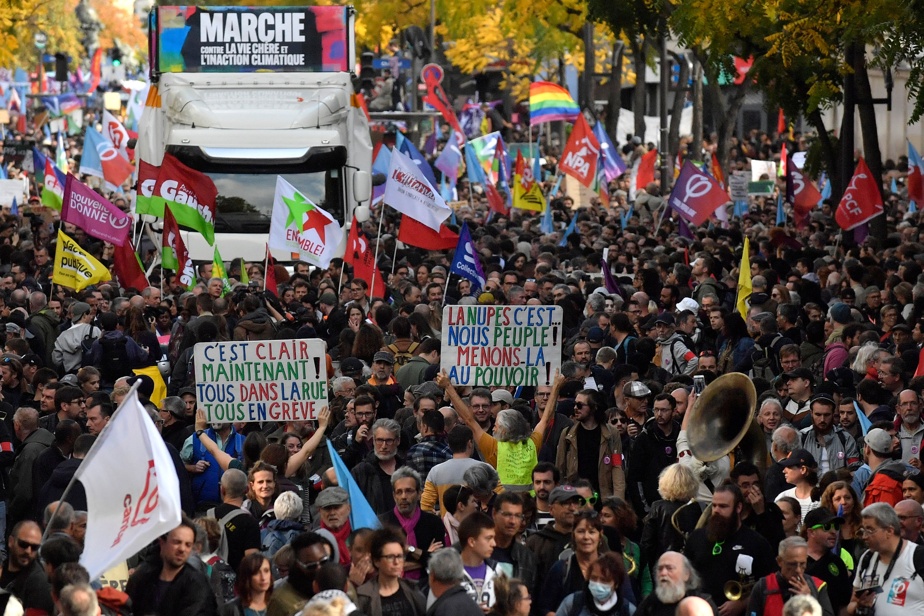 Crise du carburant en France - Des milliers de manifestants « contre la vie chère » défilent à Paris