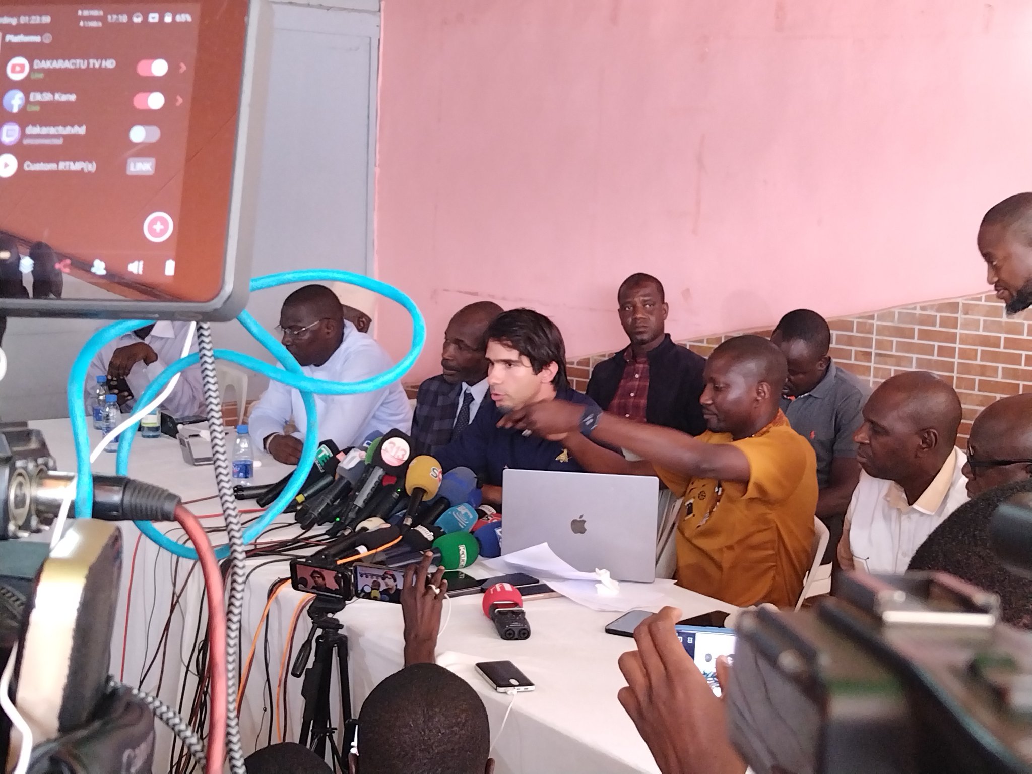 L'avocat Juan Branco, invité-surprise de ses confrères sénégalais le 30 juillet 2023