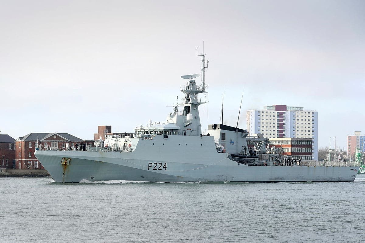 Le patrouilleur de Haute Mer de la Royal Navy HMS TRENT