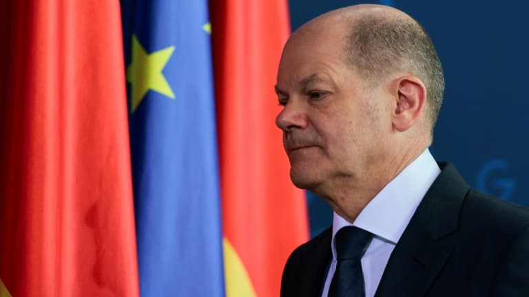 Régionales en Allemagne: lourde défaite pour Scholz, poussée de l'extrême droite