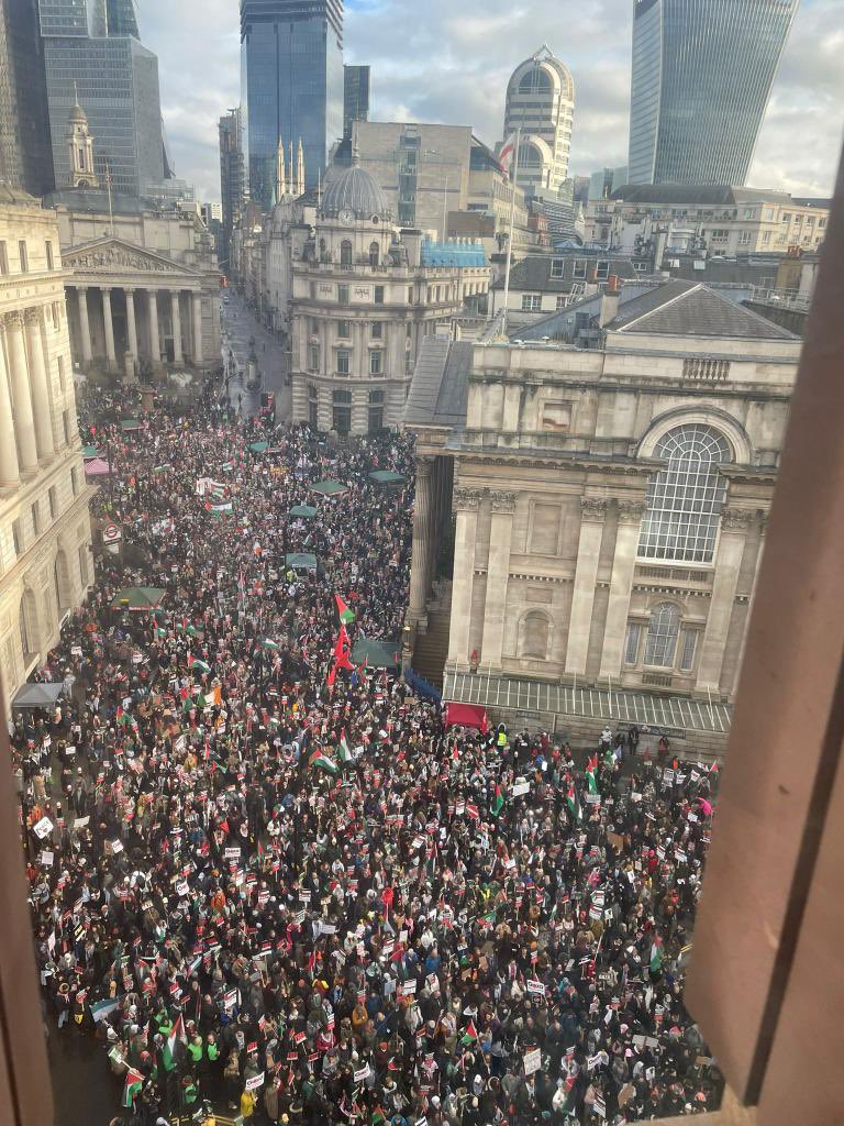 Royaume-Uni: manifestation massive appelant à mettre fin à l'occupation à Gaza