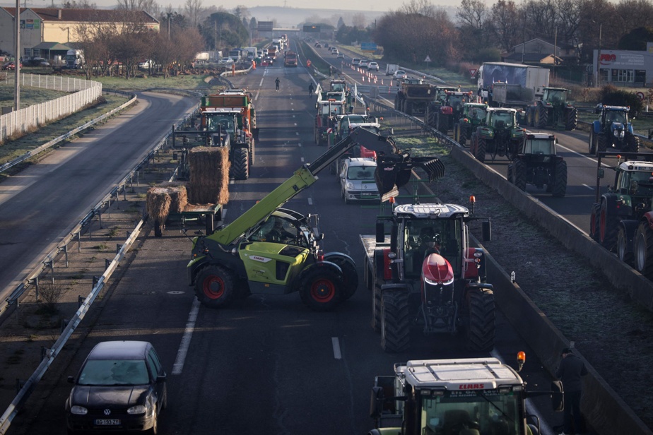 Agriculteurs: 15.000 policiers et gendarmes mobilisés lundi, "siège" de Paris dès 14h