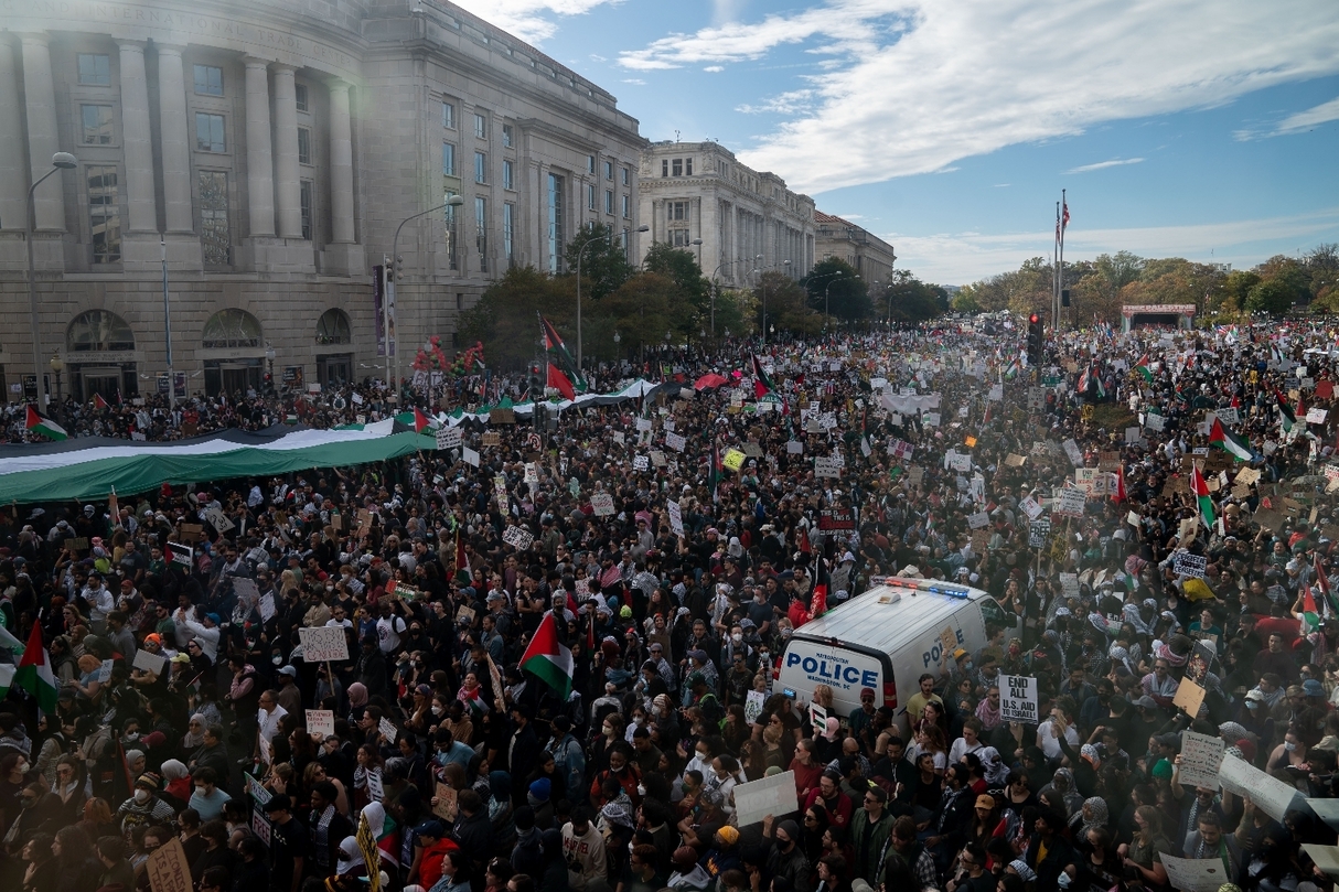 Washington: des milliers de personnes manifestent pour exiger la fin de la guerre à Gaza