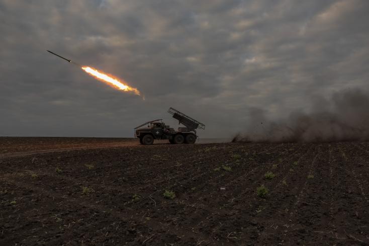 L'Ukraine dit avoir « arrêté » l'assaut russe sur la région de Kharkiv