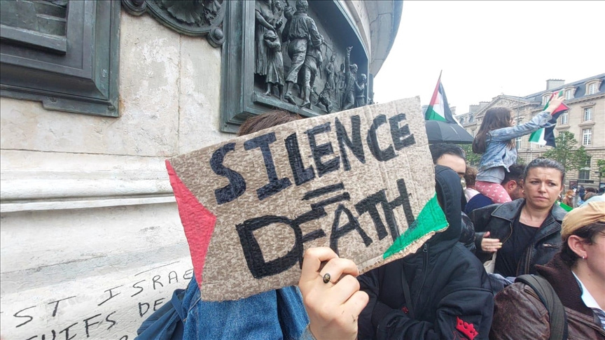 France : rassemblement de milliers de personnes à Paris pour dénoncer le "génocide en cours" à Gaza