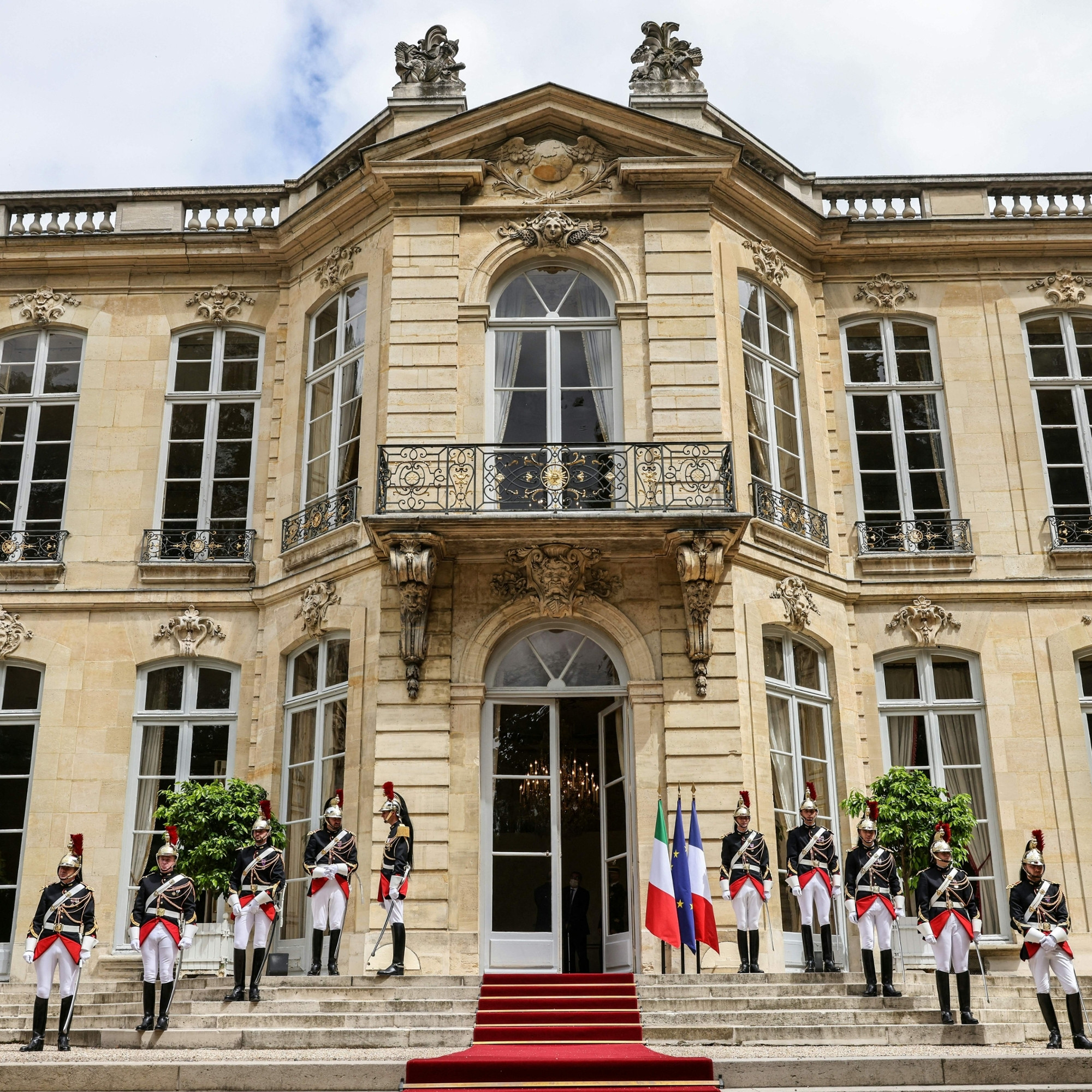 Hôtel Matignon à Paris. Bureaux et résidence du premier ministre français.