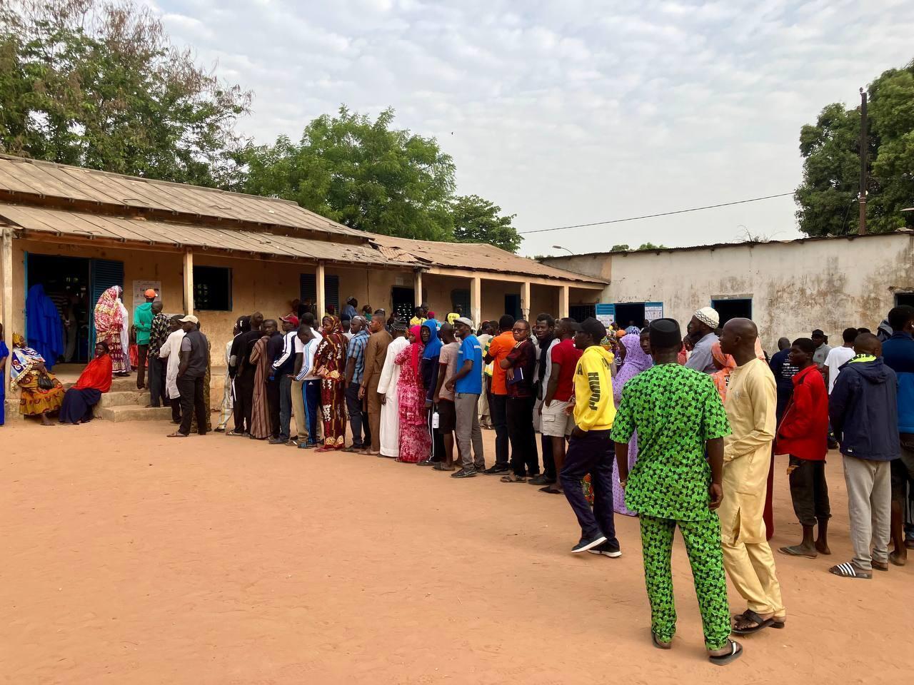 Des électeurs sénégalais dans un centre de vote (illustration)