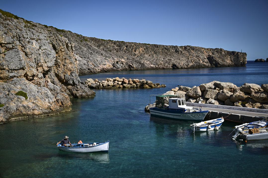 En Grèce, îles et villages reculés cherchent désespérément habitants