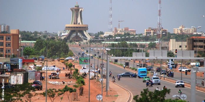 Au Burkina Faso, des centaines d’arrestations en un mois pour « espionnage de nature terroriste »