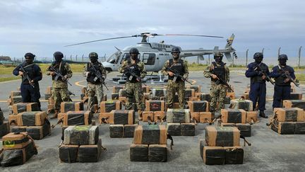 Des quantités de cocaïne saisies par l'armée colombienne en janvier 2024