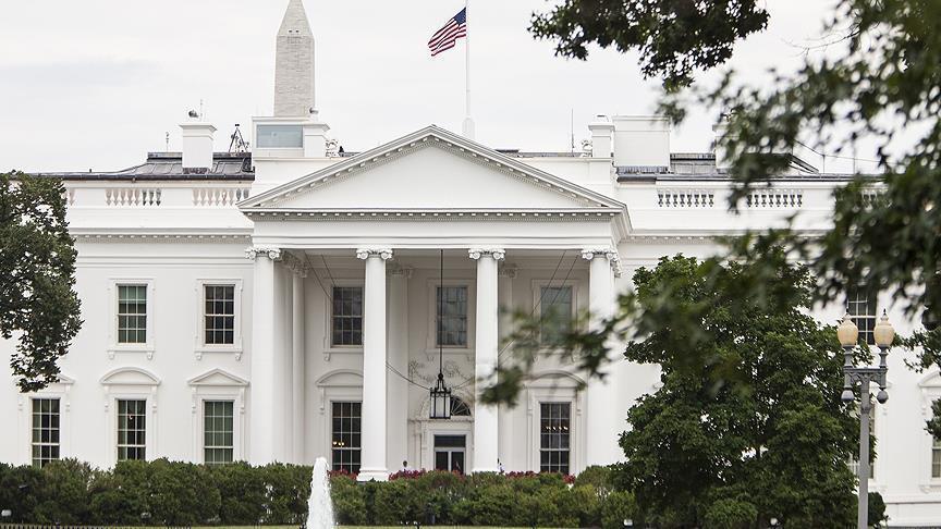 Trump, triomphant, reçu à la Maison Blanche par Biden