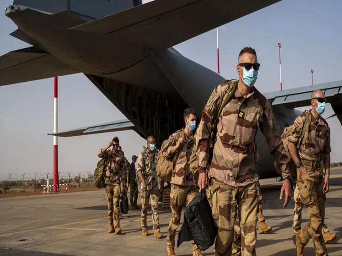 Tchad : un premier contingent français de 120 soldats a quitté N’Djamena