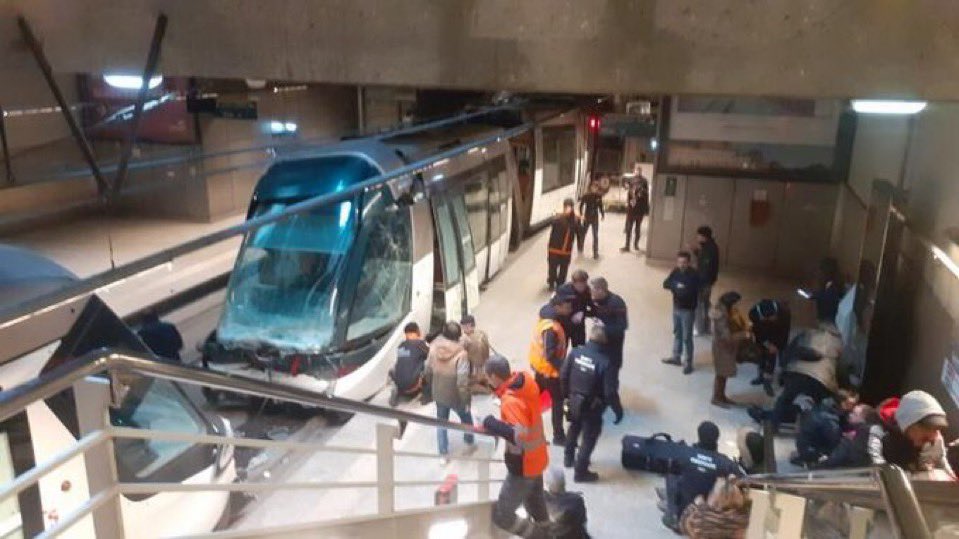 Plusieurs dizaines de blessés après une collision entre deux tramways à Strasbourg